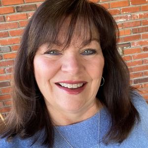 Meet your Posher, Anne